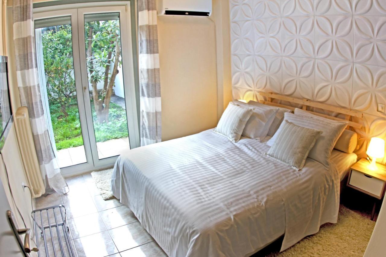 Stylish City Center Garden Apartment Athens Ngoại thất bức ảnh