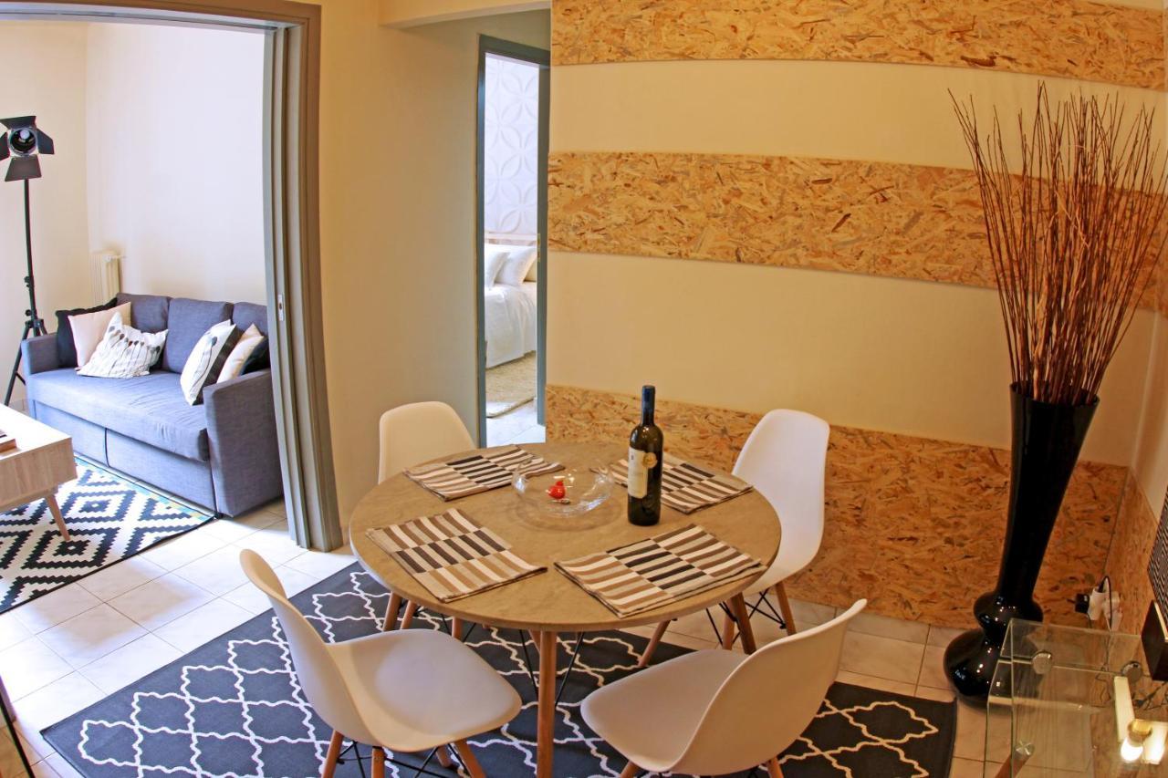 Stylish City Center Garden Apartment Athens Ngoại thất bức ảnh