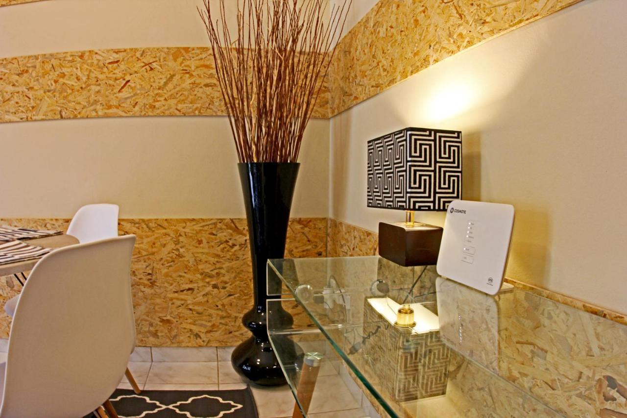 Stylish City Center Garden Apartment Athens Ngoại thất bức ảnh